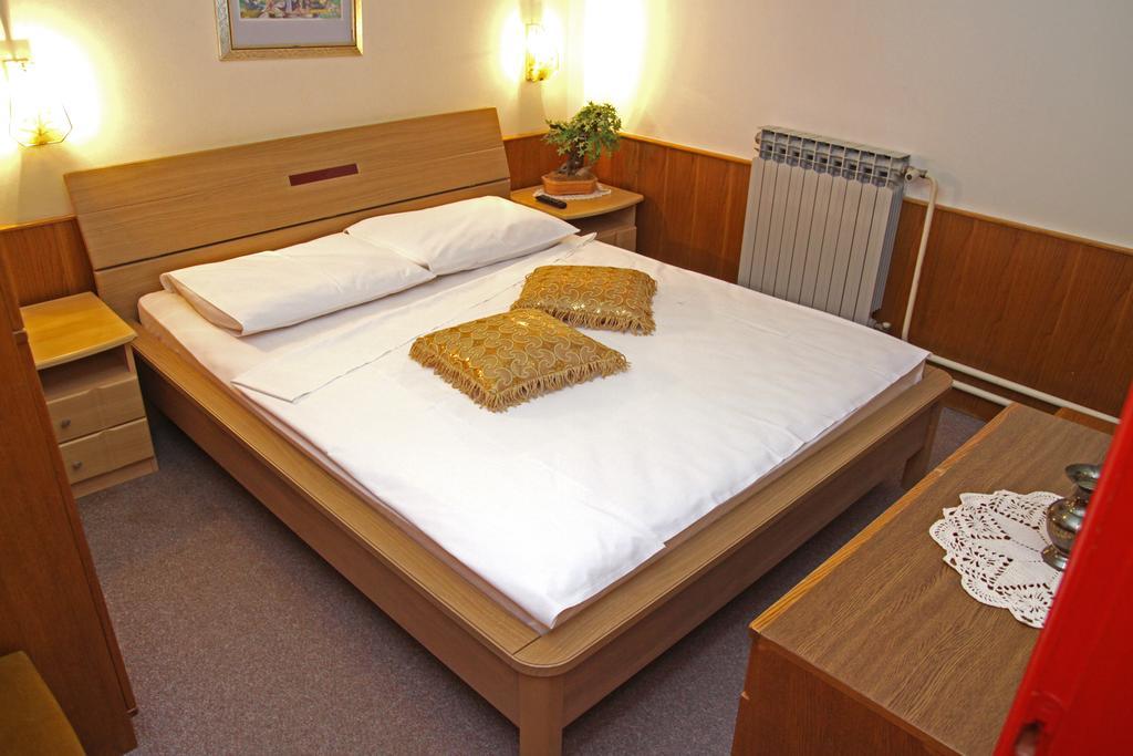 Guest House Royal Čakovec Екстериор снимка